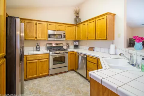 4919 Tralee Ln, Redding, CA 96001 photo 8