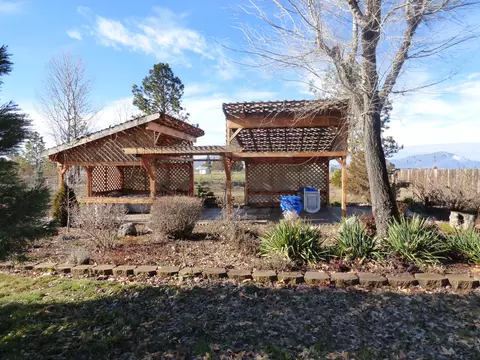 25720 Saddle View Ct, Fall River Mills, CA 96028 photo 4