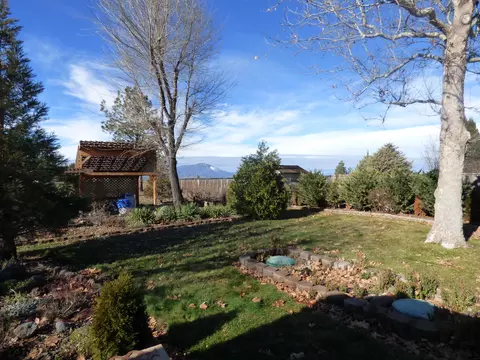 25720 Saddle View Ct, Fall River Mills, CA 96028 photo 10