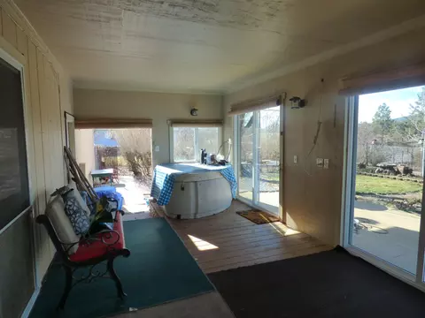 25720 Saddle View Ct, Fall River Mills, CA 96028 photo 16