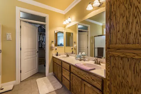 3521 Laramie St, Redding, CA 96002 photo 13