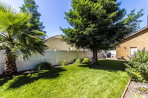3521 Laramie St, Redding, CA 96002 photo 16