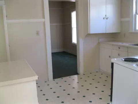 1835 Grace Ave, Redding, CA 96001 photo 8