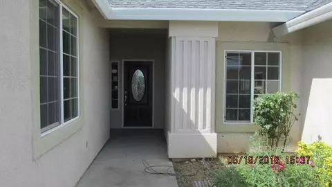 1014 Rollingview Dr, Redding, CA 96003 photo 2