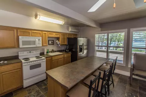 17878 Lake Dr, Lakehead, CA 96051 photo 35