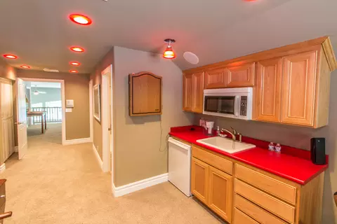 17878 Lake Dr, Lakehead, CA 96051 photo 27