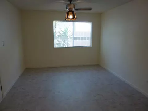 2499 Celestial St, Redding, CA 96002 photo 14