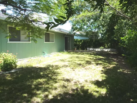 2499 Celestial St, Redding, CA 96002 photo 18