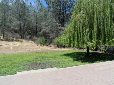 4532 Nantucket Dr, Redding, CA 96001 photo 6