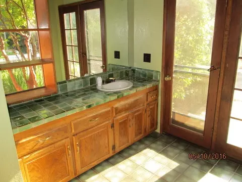 15871 Ganim Ln, Redding, CA 96001 photo 8