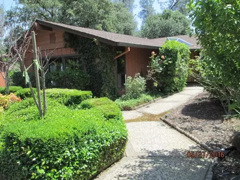 15871 Ganim Ln, Redding, CA 96001 photo 1