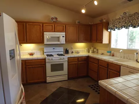 1930 Shelby Rd, Redding, CA 96002 photo 4