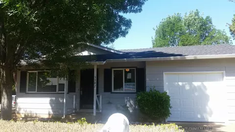 3982 Meteor St, Redding, CA 96002 photo 1