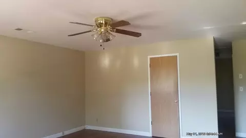 3982 Meteor St, Redding, CA 96002 photo 6