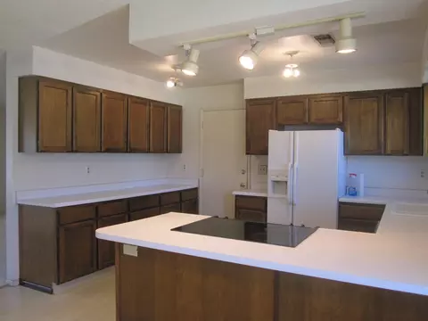 3440 Riverview Dr, Redding, CA 96001 photo 3