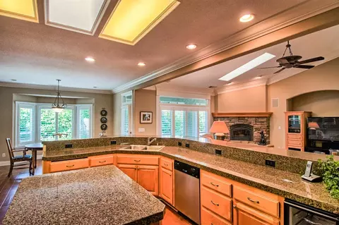 4844 Clark River Dr, Redding, CA 96002 photo 17