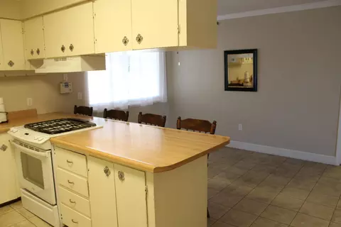 3270 Cockerill, Redding, CA 96002 photo 7