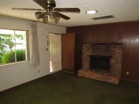 2325 Windy Way, Redding, CA 96002 photo 4