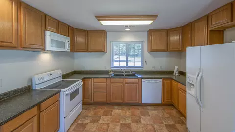 20125 Long Leaf Ln, Burney, CA 96013 photo 4