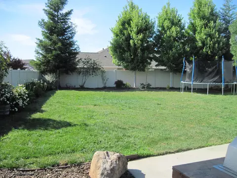 2150 Cadjew St, Redding, CA 96003 photo 25