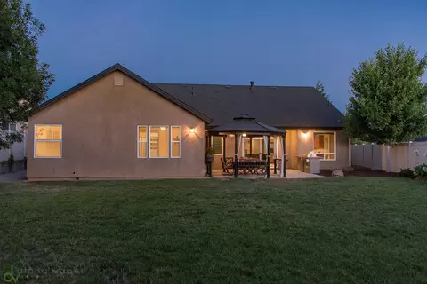 2150 Cadjew St, Redding, CA 96003 photo 24