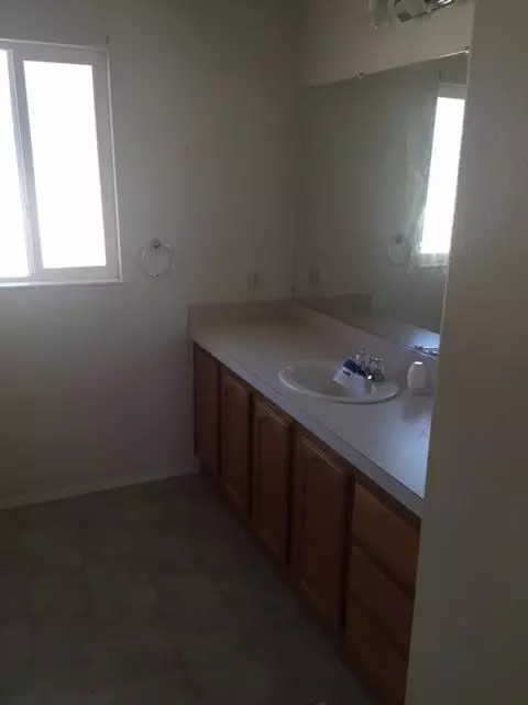 1030 Henry Moore Ln, Redding, CA 96003 photo 10