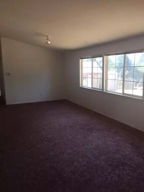 1030 Henry Moore Ln, Redding, CA 96003 photo 7