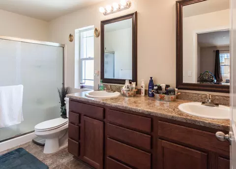 7237 Legacy Ct, Redding, CA 96001 photo 14