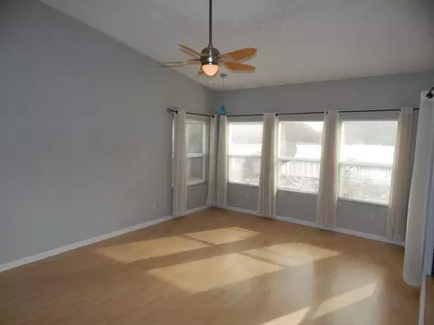 20673 Old 44 Dr, Redding, CA 96003 photo 3