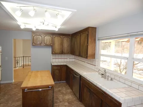 20673 Old 44 Dr, Redding, CA 96003 photo 16