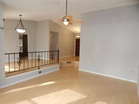 20673 Old 44 Dr, Redding, CA 96003 photo 5