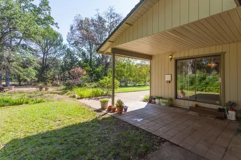7480 Fiesta Way, Redding, CA 96002 photo 35