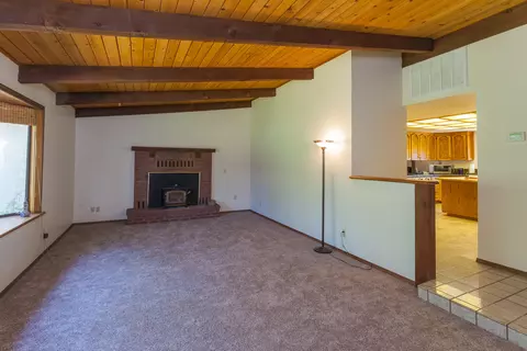 7480 Fiesta Way, Redding, CA 96002 photo 9