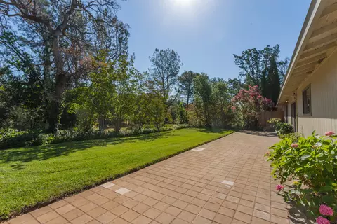 7480 Fiesta Way, Redding, CA 96002 photo 33