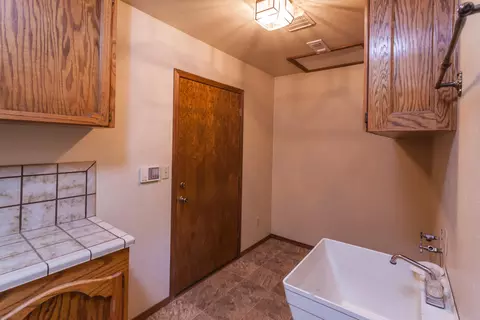 7480 Fiesta Way, Redding, CA 96002 photo 32
