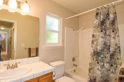 3065 Howard Dr, Redding, CA 96001 photo 23