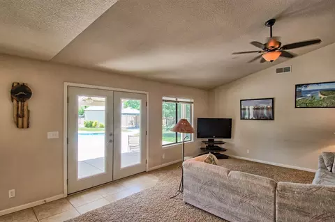 3065 Howard Dr, Redding, CA 96001 photo 7