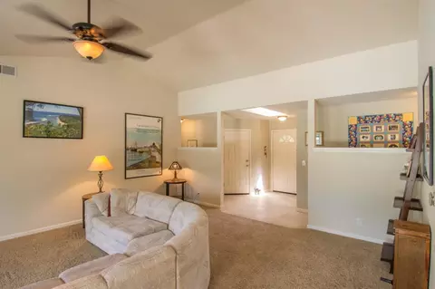 3065 Howard Dr, Redding, CA 96001 photo 4
