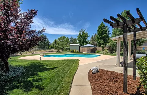 3065 Howard Dr, Redding, CA 96001 photo 31