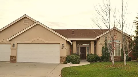 2335 Columbia Way, Redding, CA 96003 photo 1
