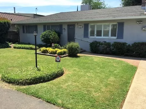 1649 Hartnell Ave, Redding, CA 96002 photo 4
