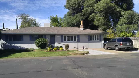 1649 Hartnell Ave, Redding, CA 96002 photo 2
