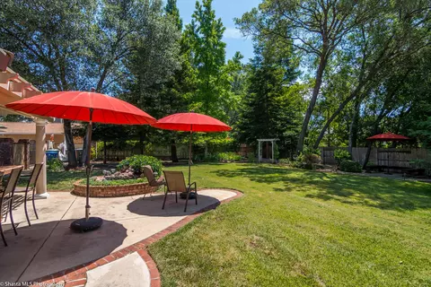 2525 Clara Ct, Redding, CA 96002 photo 30