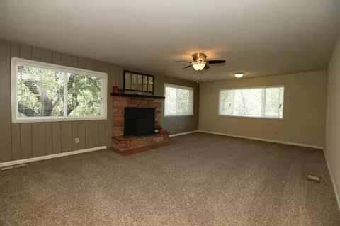 9887 Swasey Dr, Redding, CA 96001 photo 11