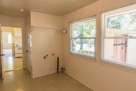 1928 Chestnut St, Redding, CA 96001 photo 4