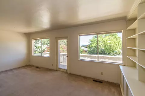 1928 Chestnut St, Redding, CA 96001 photo 9