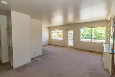 1928 Chestnut St, Redding, CA 96001 photo 6