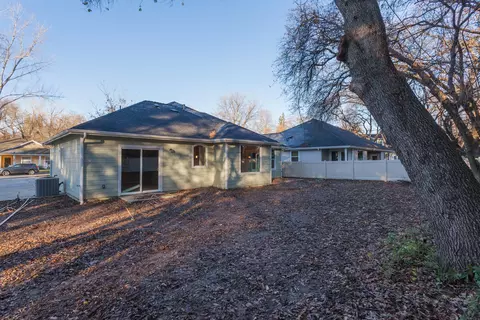 5543 Lexi Ln, Redding, CA 96001 photo 18