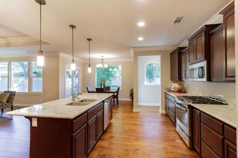5543 Lexi Ln, Redding, CA 96001 photo 9