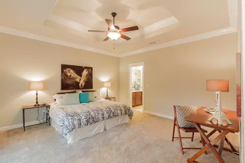 5543 Lexi Ln, Redding, CA 96001 photo 12